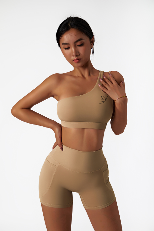 Fitliz Stylish Activewear Set: Elevate your workout style with chic and comfortable fitness fashion.