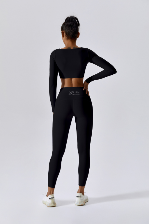 Fitliz Stylish Top: Comfortable, breathable, and chic activewear for confident workouts and beyond.