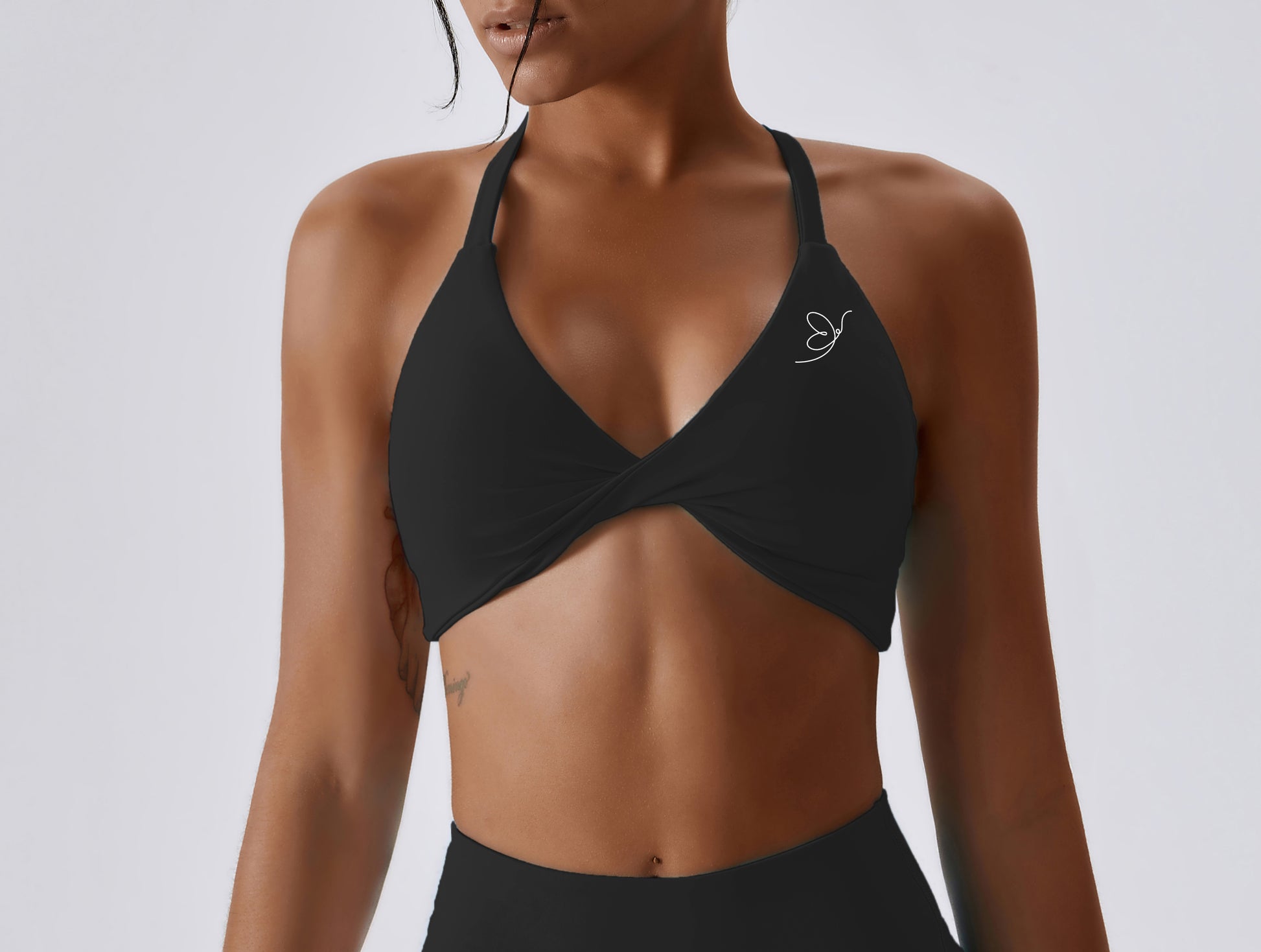 Fitliz Sports Top: Empowering style, limitless movement.