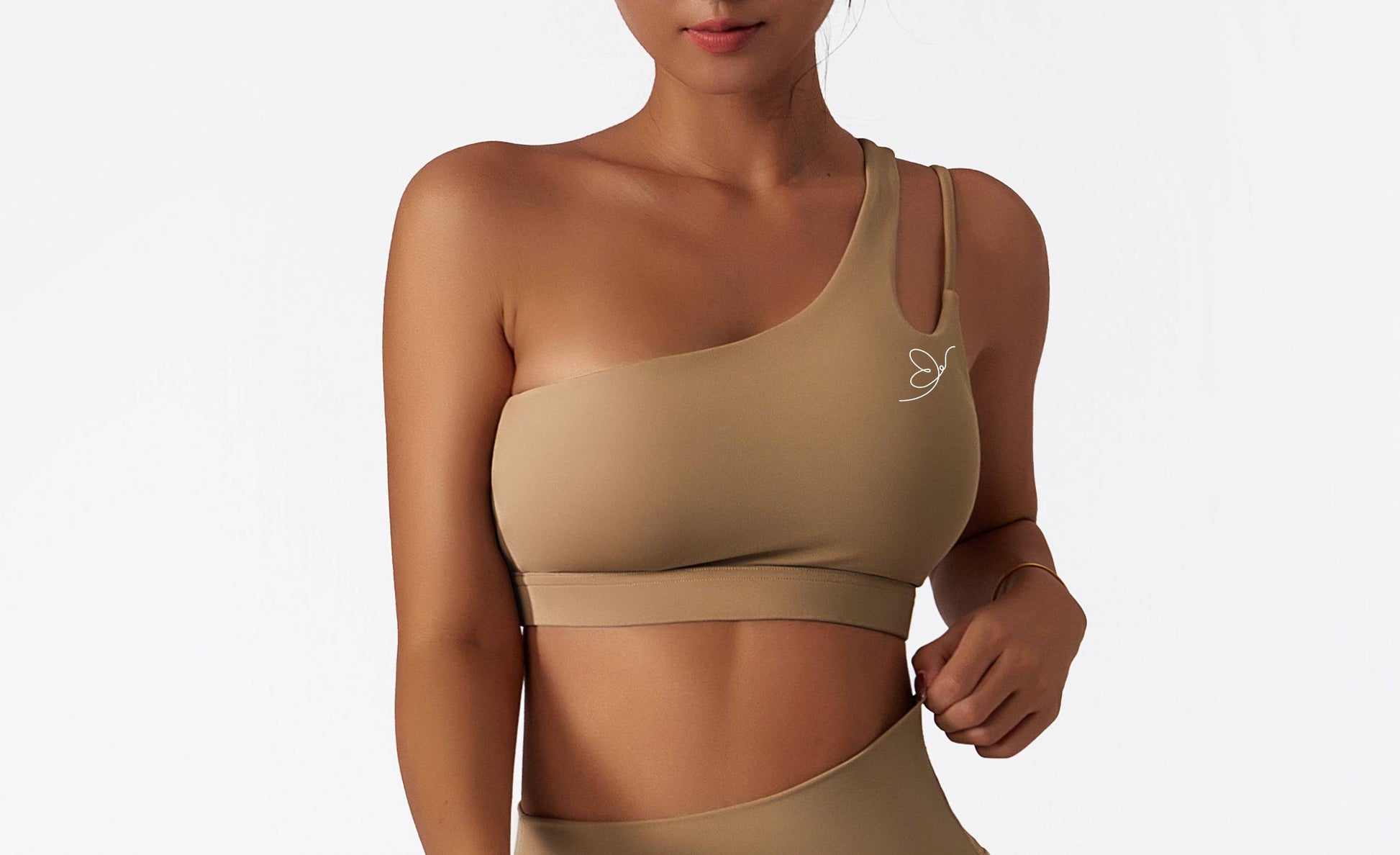 Fitliz Athletic Top: Stylish and supportive activewear for confident, comfortable workouts.